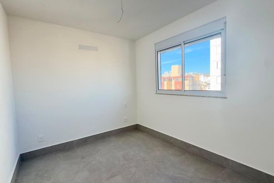 Apartamento à venda com 4 quartos, 163m² em Castelo, Belo Horizonte