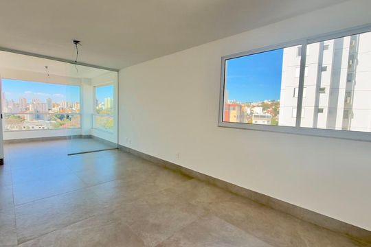 Apartamento à venda com 4 quartos, 163m² em Castelo, Belo Horizonte