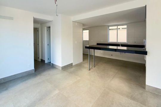 Apartamento à venda com 4 quartos, 287m² em Castelo, Belo Horizonte