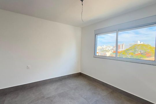 Apartamento à venda com 4 quartos, 287m² em Castelo, Belo Horizonte