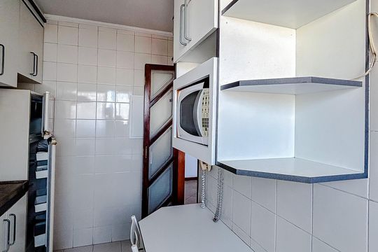 Cozinha de apartamento à venda com 2 quartos, 107m² em Vila Carrão, São Paulo