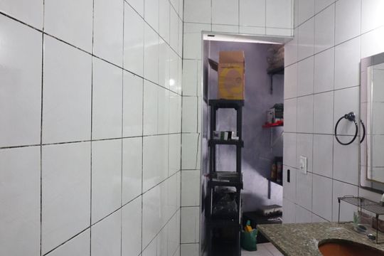 Quarto 2 - Suíte Banheiro  de casa à venda com 2 quartos, 163m² em Alves Dias, São Bernardo do Campo