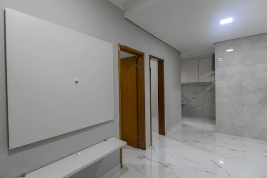 Sala/Cozinha de apartamento para alugar com 2 quartos, 38m² em São Lucas, São Paulo