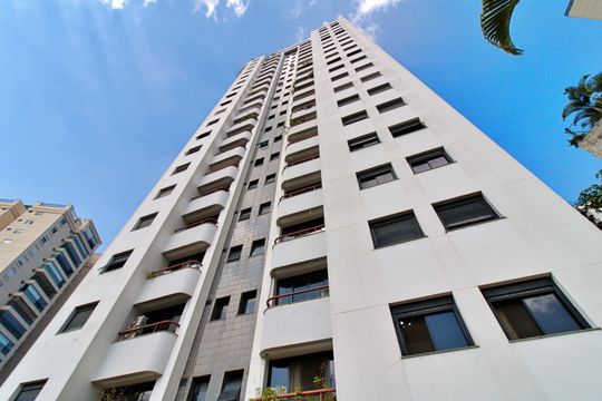 Fachada de apartamento para alugar com 2 quartos, 60m² em Morumbi, São Paulo