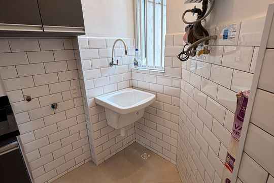 Área de serviço de apartamento para alugar com 1 quarto, 52m² em Leblon, Rio de Janeiro