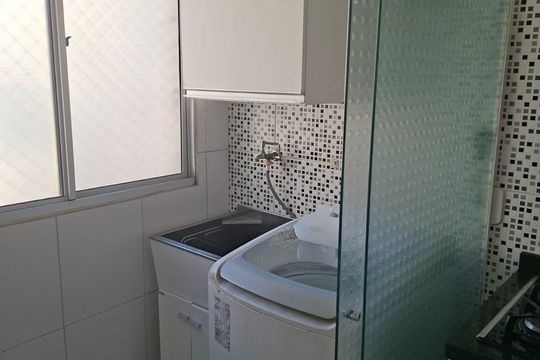 Área de serviço de apartamento para alugar com 2 quartos, 49m² em Planalto, São Bernardo do Campo