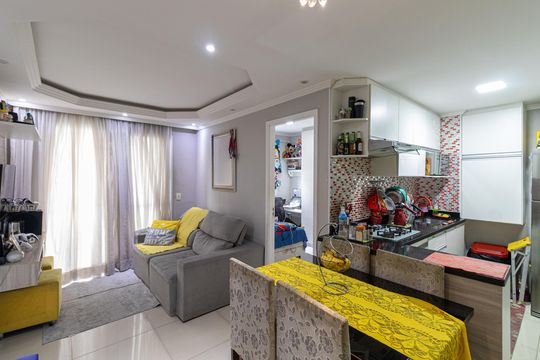 Apartamento para alugar com 2 quartos, 47m² em Jardim Santa Teresinha, São Paulo