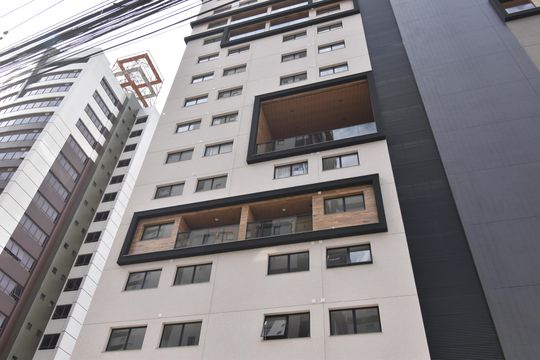 Placa de kitnet/studio para alugar com 1 quarto, 19m² em Centro, Curitiba