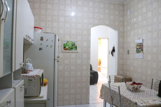 Cozinha de apartamento para alugar com 1 quarto, 60m² em Vila Romana, São Paulo