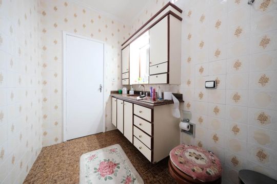 Banheiro de casa para alugar com 4 quartos, 350m² em Jardim Popular, São Paulo