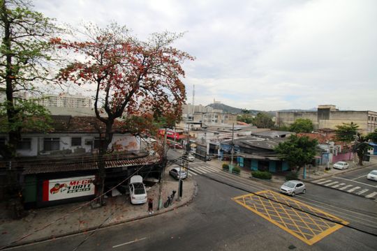 Vista da sala de apartamento à venda com 2 quartos, 74m² em Penha, Rio de Janeiro