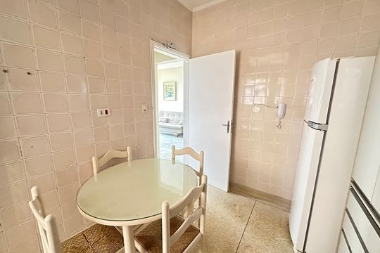 Cozinha  de apartamento para alugar com 1 quarto, 86m² em Centro, São Vicente