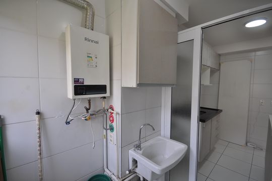 Área de Serviço de apartamento para alugar com 2 quartos, 49m² em Jardim Brasil, São Paulo