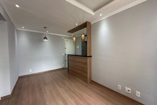 Sala de apartamento para alugar com 2 quartos, 51m² em Centro, Barueri