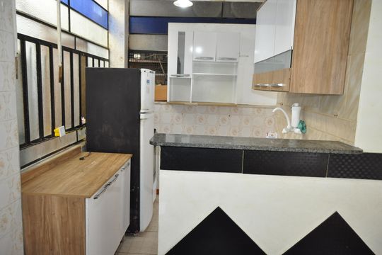 Sala/Cozinha de casa para alugar com 1 quarto, 29m² em Lins de Vasconcelos, Rio de Janeiro