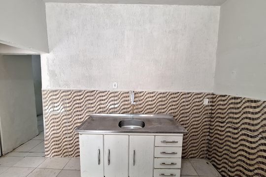 Cozinha de casa para alugar com 2 quartos, 40m² em Vila Constanca de Calvos, Duque de Caxias