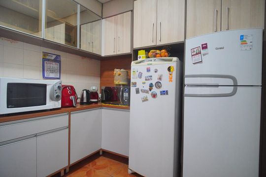 Cozinha de casa à venda com 2 quartos, 144m² em Centro, São Leopoldo