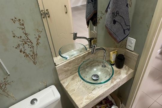 Banheiro de casa à venda com 3 quartos, 126m² em Parque Cidade Jardim II, Jundiaí