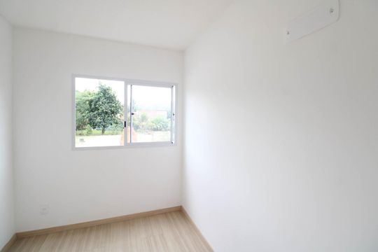 Quarto 2 de apartamento para alugar com 2 quartos, 45m² em Campo Grande, Rio de Janeiro