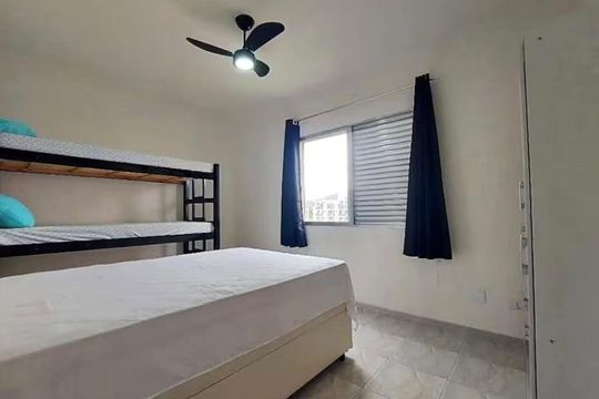 Quarto de apartamento para alugar com 2 quartos, 966m² em Parque Enseada, Guarujá