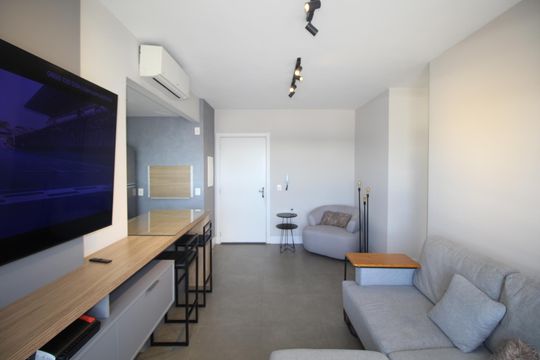 Apartamento para alugar com 2 quartos, 62m² em Navegantes, Porto Alegre