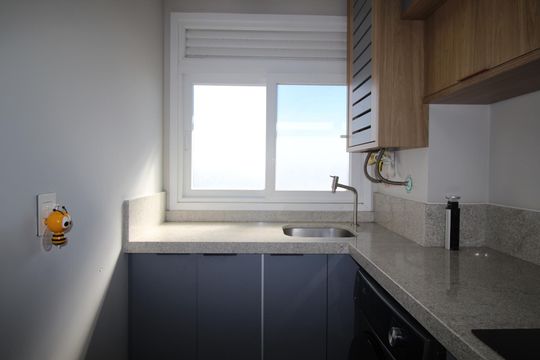 Área de Serviço de apartamento para alugar com 2 quartos, 62m² em Navegantes, Porto Alegre