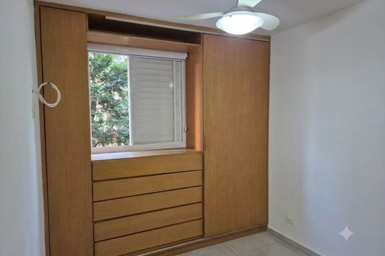 Quarto de apartamento para alugar com 2 quartos, 56m² em Chacara Nossa Senhora do Bom Conselho, São Paulo