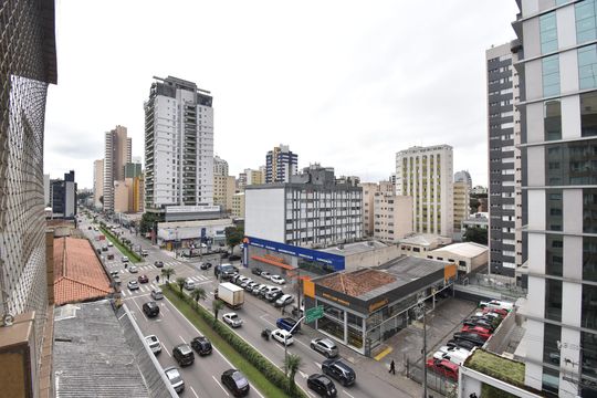 Vista da Sacada de apartamento à venda com 1 quarto, 41m² em Centro, Curitiba