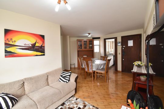 Apartamento à venda com 1 quarto, 41m² em Centro, Curitiba