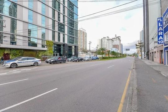 Fachada de apartamento à venda com 1 quarto, 41m² em Centro, Curitiba