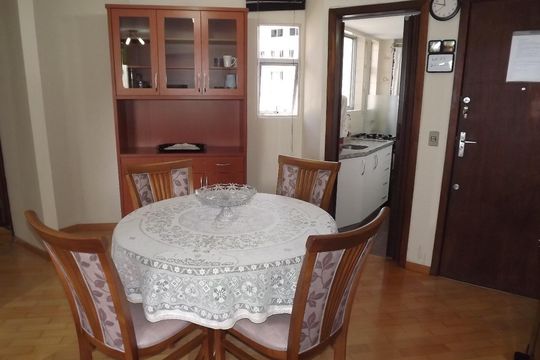 Sala de apartamento à venda com 1 quarto, 41m² em Centro, Curitiba