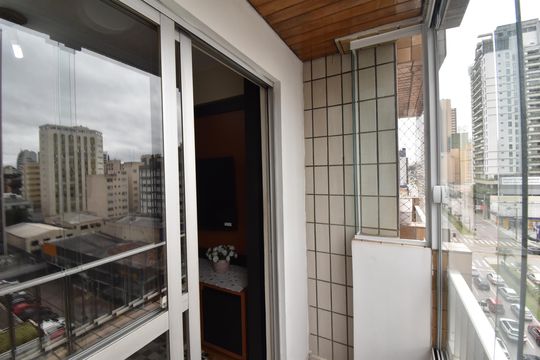 Sacada da Sala de apartamento à venda com 1 quarto, 41m² em Centro, Curitiba