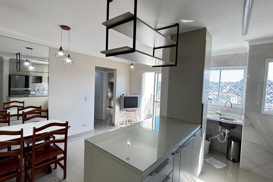 Apartamento à venda com 2 quartos, 48m² em Vila Sacadura Cabral, Santo André