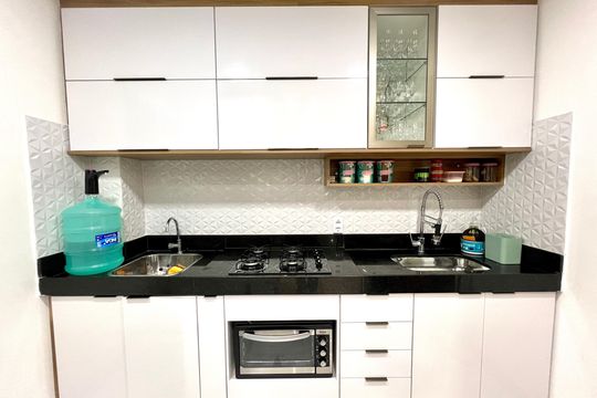 Cozinha de apartamento para alugar com 2 quartos, 50m² em Chacaras Reunidas Santa Terezinha, Contagem
