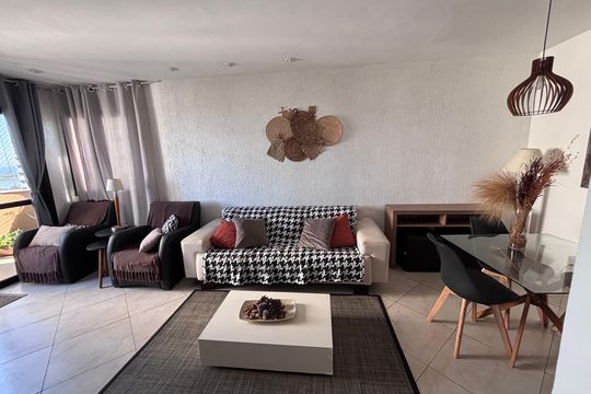 Sala de apartamento para alugar com 2 quartos, 70m² em Recreio dos Bandeirantes, Rio de Janeiro