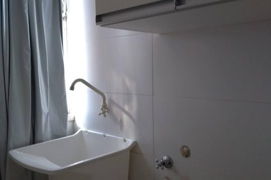 Área de serviço de apartamento à venda com 2 quartos, 53m² em Navegantes, Porto Alegre