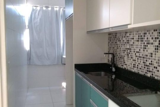 Cozinha de apartamento à venda com 2 quartos, 53m² em Navegantes, Porto Alegre