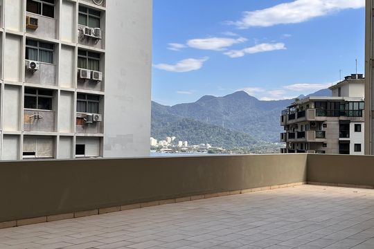 Área comum de apartamento à venda com 3 quartos, 101m² em Copacabana, Rio de Janeiro