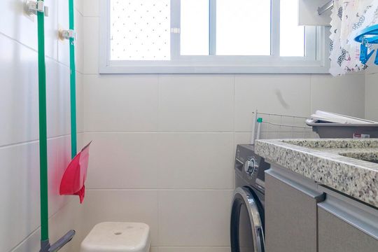 Área de Serviço de apartamento para alugar com 2 quartos, 42m² em Jardim Germania, São Paulo