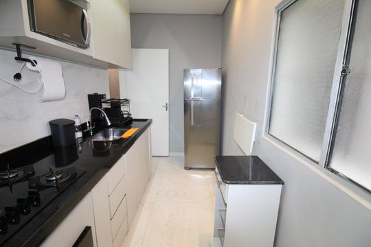 Cozinha de apartamento para alugar com 2 quartos, 47m² em Conjunto Residencial Trinta E Um de Marco, São José dos Campos