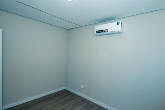 Casa de Condomínio à venda com 5 quartos, 400m² em Parque Jardim D Aliana, Vespasiano