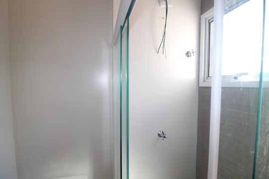 Banheiro de apartamento para alugar com 1 quarto, 26m² em Vila Guilherme, São Paulo
