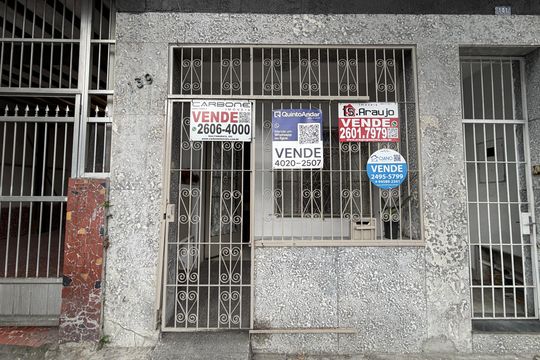 Fachada de casa à venda com 2 quartos, 150m² em Mooca, São Paulo