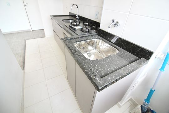 Cozinha  de apartamento para alugar com 2 quartos, 76m² em Vila Santa Maria, Poá