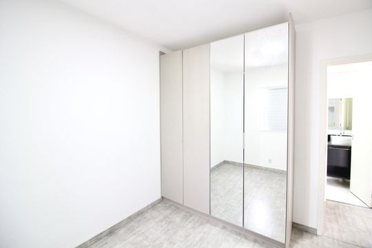 Quarto 1 de apartamento para alugar com 2 quartos, 76m² em Vila Santa Maria, Poá