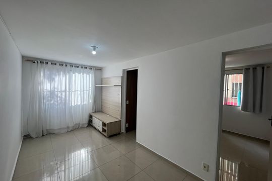 Sala de apartamento para alugar com 2 quartos, 40m² em Super Quadra Morumbi, São Paulo