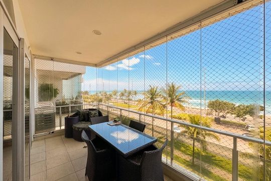 Varanda de apartamento à venda com 3 quartos, 156m² em Barra da Tijuca, Rio de Janeiro