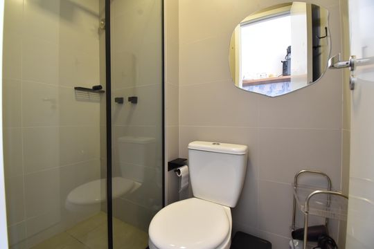 Banheiro do Studio de kitnet/studio à venda com 1 quarto, 13m² em Alto da Glória, Curitiba