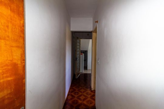 Casa 1 Corredor de casa à venda com 3 quartos, 80m² em Jardim Soares, São Paulo