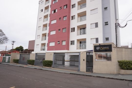 Fachada do Prédio de apartamento para alugar com 2 quartos, 56m² em Vila Costa do Sol, São Carlos